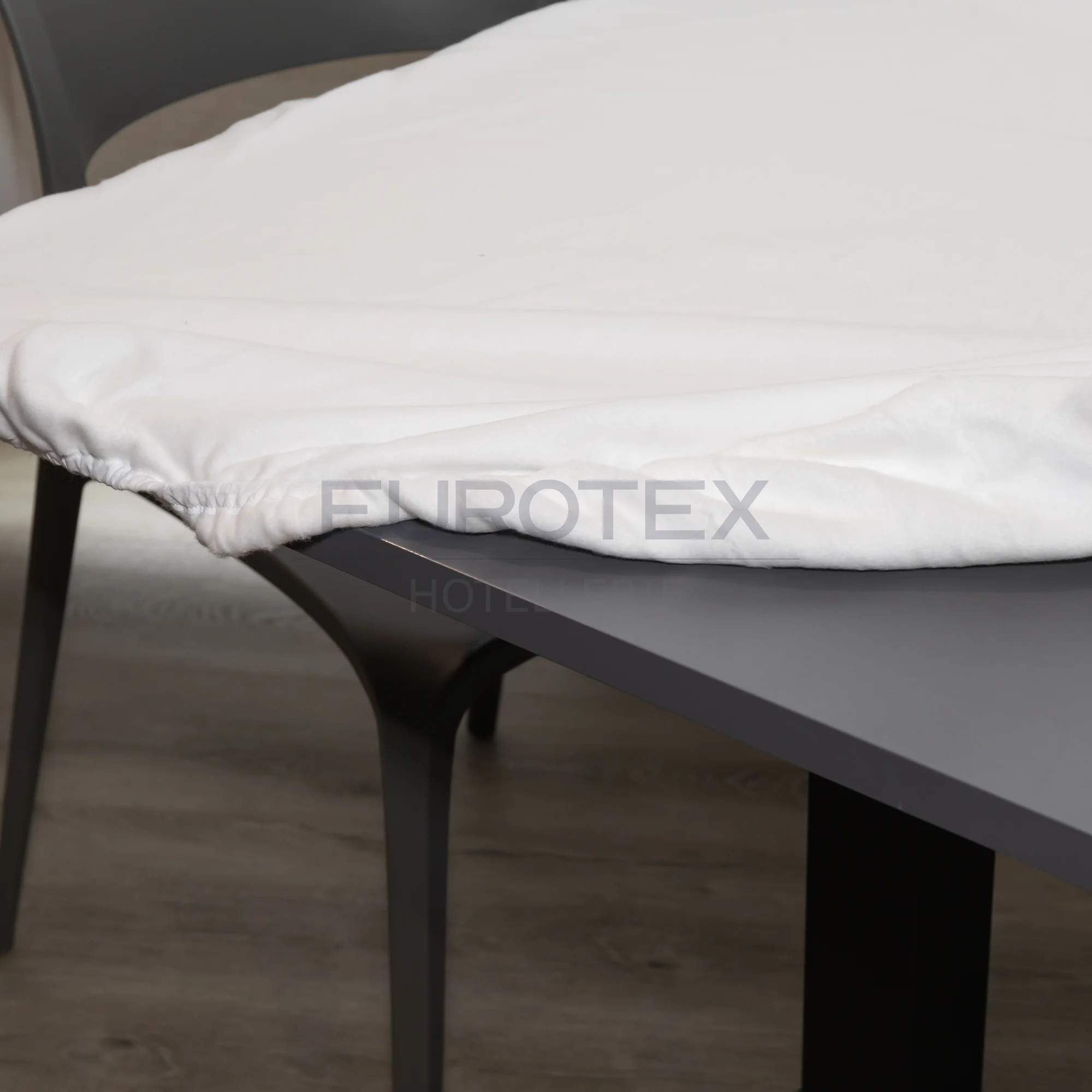Mollettone con elastico antirumore per la tavola - Eurotex Hotellerie