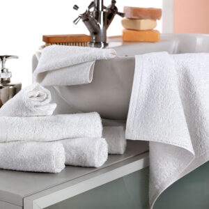Asciugamani per hotel in spugna elegante e resistente